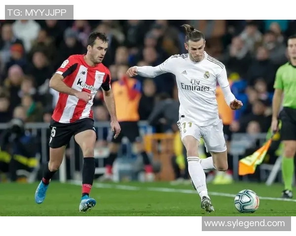 欧美足球明星情侣甜蜜瞬间大集合展现爱情与激情的完美结合